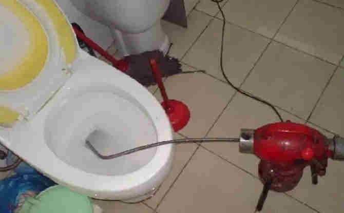 渝中马桶通下水